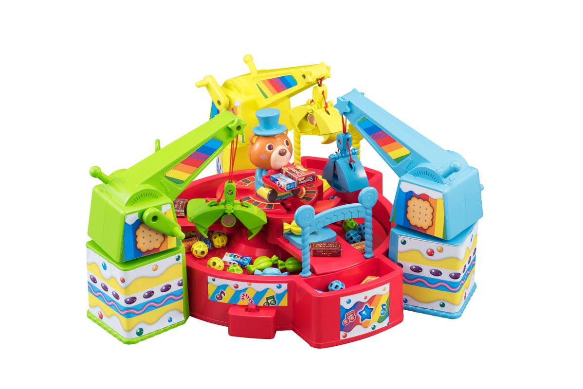 自宅でお菓子のクレーンゲームが楽しめる「たいけつ！キャンディ