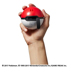 モンスターボールの形をしたモバイルバッテリー2種類 発売 Game Watch
