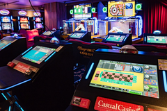 疑似カジノやarcade Live Barを併設 タイトーステーション溝の口店 がオープン Game Watch