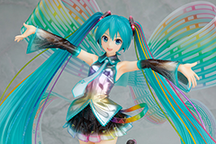 初音ミク 10周年を記念したメインビジュアルがフィギュアに Game Watch