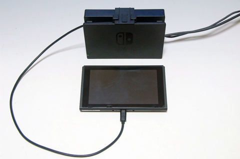 Nintendo Switchをドックに差さずにtvモードプレイ 1 980円と格安な Nintendo Switchマルチファンクションキット も試してみた 使って試してみました ゲームグッズ研究所 Game Watch