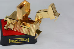 超合金魂 ゴールドライタン 24金メッキ仕上げ レビュー Game Watch