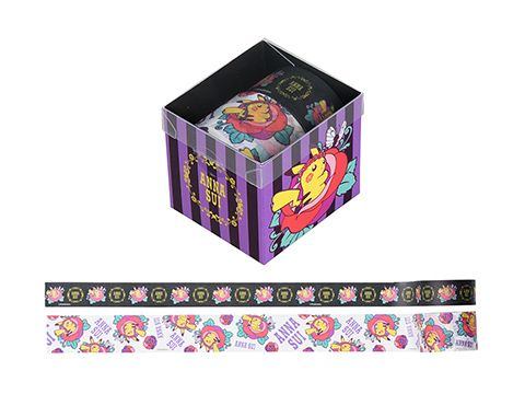 ポケモン と Anna Sui がコラボ 花かんむりをつけて頬をローズに染めたピカチュウがデザインされたトートバッグなどが登場 Game Watch