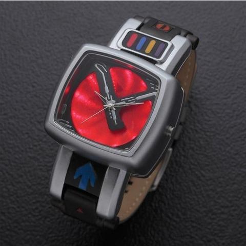 仮面ライダー電王 の変身ベルトをイメージした腕時計が登場 Game Watch