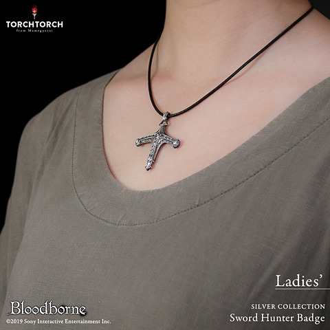 ブラッドボーン の作中に登場する 狩人証 がアクセサリーになって発売 Game Watch