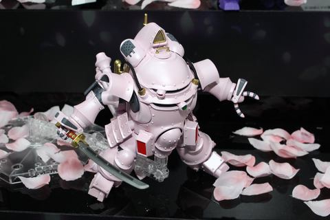 サクラ大戦 シリーズの復活を記念し Hgシリーズで 1 光武 改 がプラモデル化 新サクラ大戦 に登場予定の 無限 も現在開発中 Game Watch