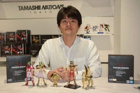 聖闘士聖衣神話ex キグナス氷河 新生青銅聖衣 聖闘士星矢 Kanimbandung Kemenkumham Go Id