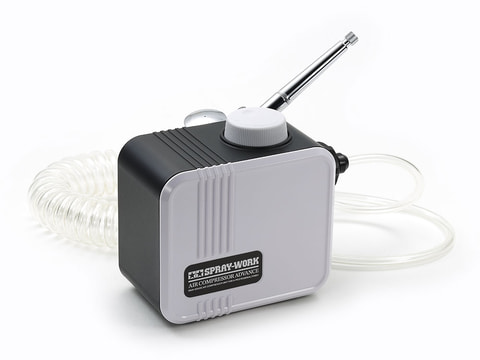 本格エアブラシとコンプレッサーのセットがタミヤより発売 Game Watch