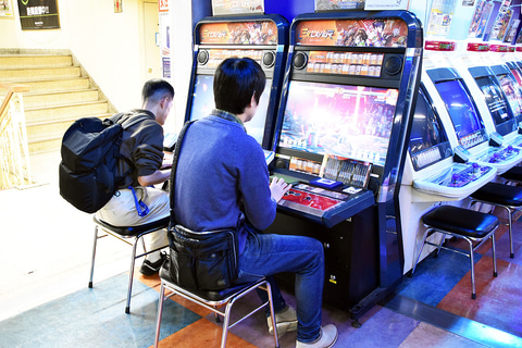 アーケード Fighting Ex Layer ロケーションテストの様子をお届け Game Watch