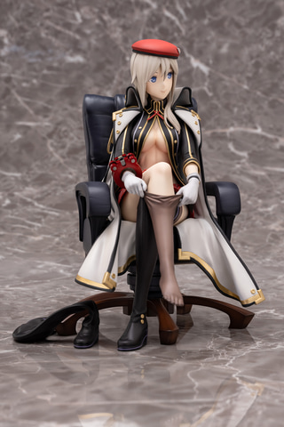 脱いでいるのか それとも履いているのか God Eater Resonant Ops より アリサ が1 7スケールでフィギュア化 Game Watch