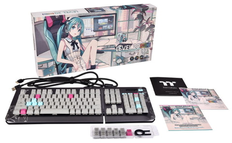 初音ミクのpc部屋 イラストのpc周辺機器を再現したthermaltake製ゲーミングチェアなど6製品が本日より予約開始 Game Watch