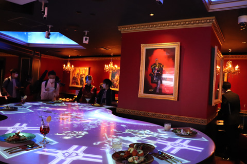 食事を頼んでザクii出撃 圧倒的物量でガンダムを倒すジオンに乾杯 Game Watch