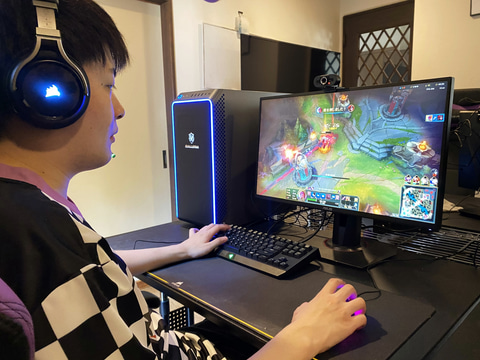 インタビュー プロが求めるゲーミングpcとは Galleria の魅力を Lol プロチーム Rascal Jester のhachamecha選手 Pink選手に聞く Game Watch