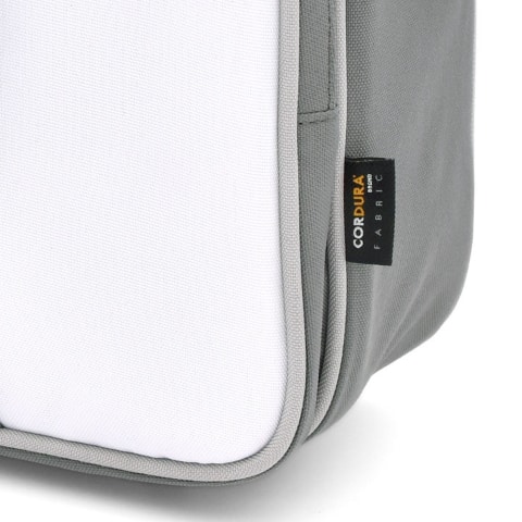 ゆるキャン より 志摩リン愛用の サイドバッグ がバージョンアップして登場 Game Watch