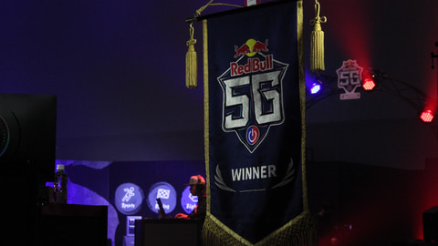 東西対抗eスポーツ大会 Red Bull 5g 5年振りに開催 Game Watch
