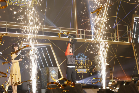 Mtg シャドバ Hs 世界大会 日本選手の 同時多発的世界チャンピオン誕生 はなぜ起こり得たのか Game Watch