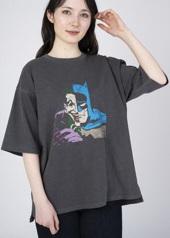 バットマン」とグラニフが初のコラボ！ Tシャツなど全11種のアイテムが 