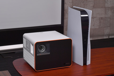 100型画面の グランツーリスモ7 は圧倒的なド迫力 Benqの4k 4ledゲーミングプロジェクター X3000i 徹底検証 Game Watch 100型画面の グランツーリスモ7 は圧倒的なド迫力 Benqの4k 4ledゲーミングプロジェクター X3000i 徹底検証 Game Watch