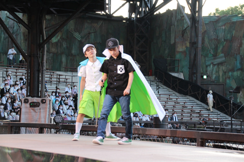 圧倒されっぱなしでアゲアゲダンス Usj ワンピース 体験レポート Game Watch