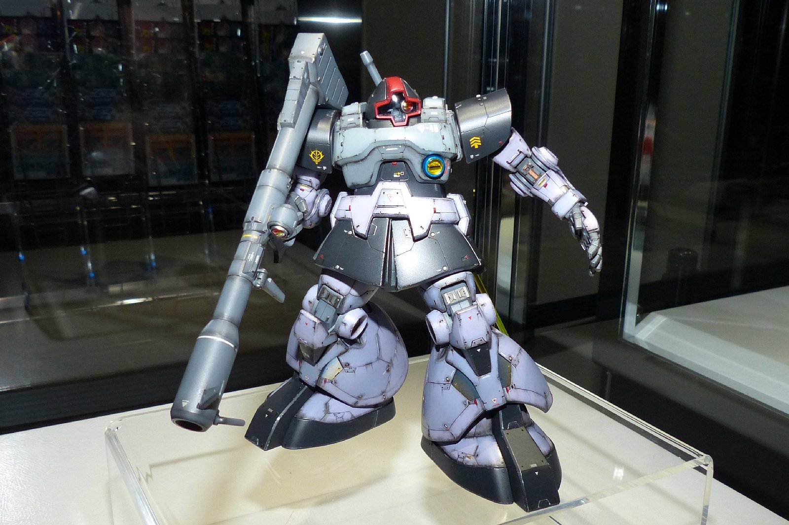 ドム 壁紙 ガンダム ドム 壁紙