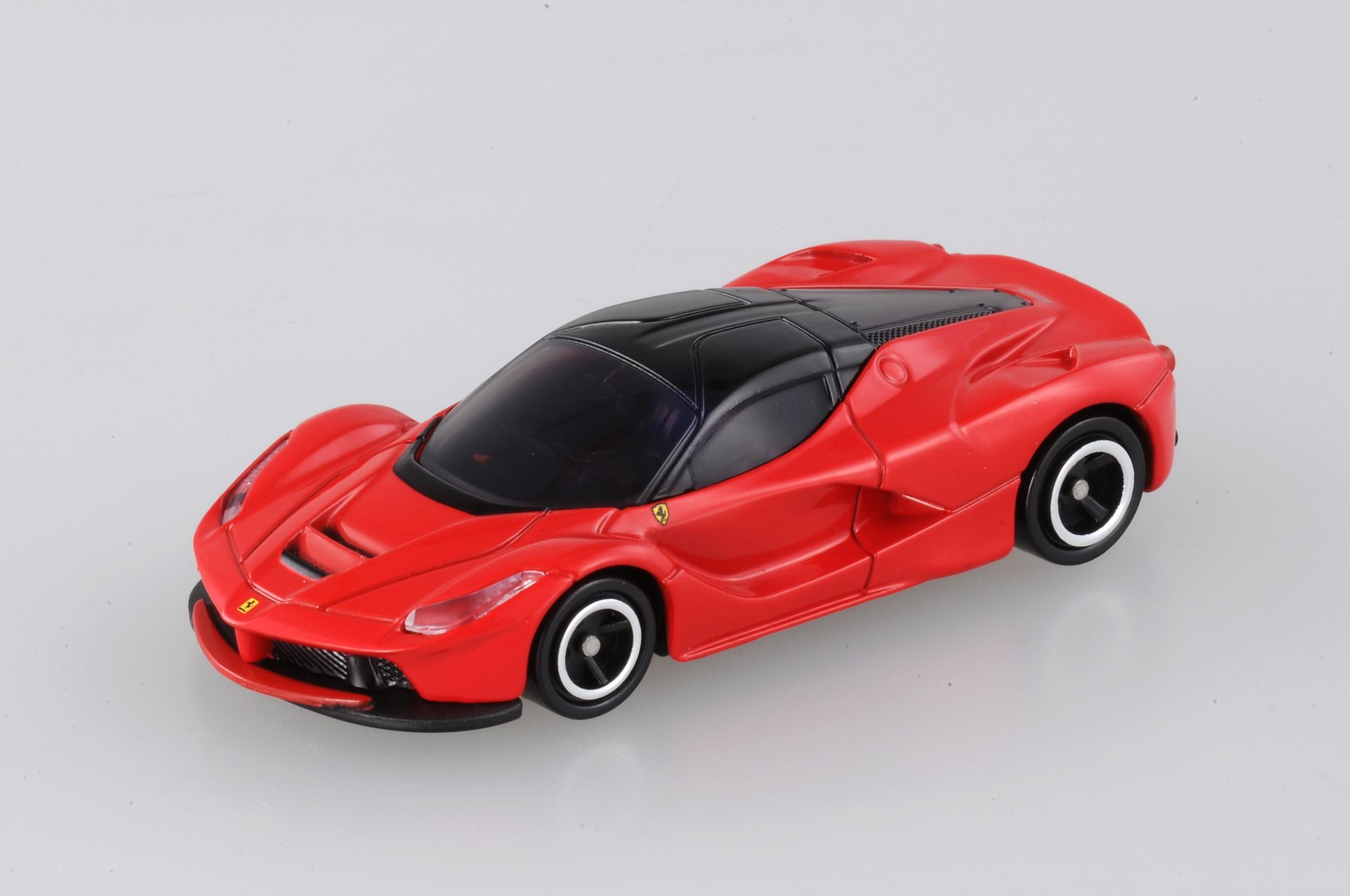 トミカ」フェラーリモデルが26年ぶりに登場！ - GAME Watch