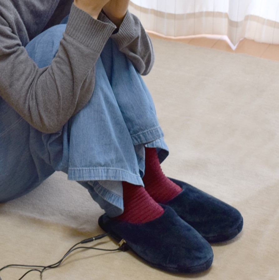 冷え性ゲーマー必見 足元の寒さ対策でゲームの集中力アップ あったかルームシューズ 発売 Game Watch