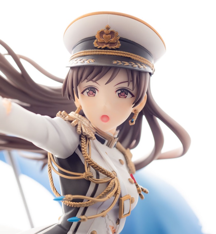 アイドルマスター シンデレラガールズ」より新田美波が「生存本能ヴァルキュリア」をモチーフに立体化 - GAME Watch