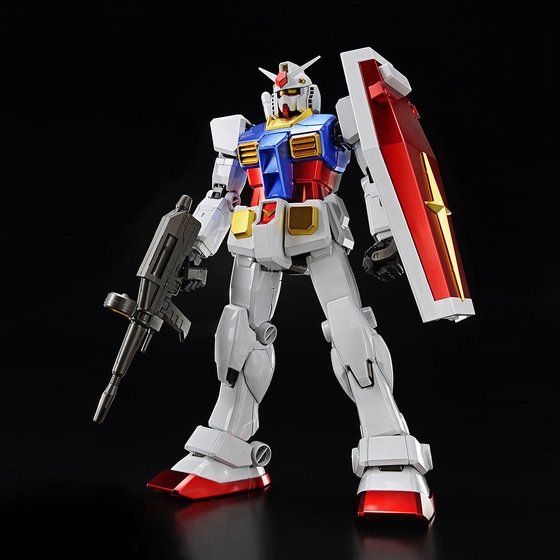 PG 1/60 ガンダムベース限定 RX-78-2 ガンダム［チタニウム