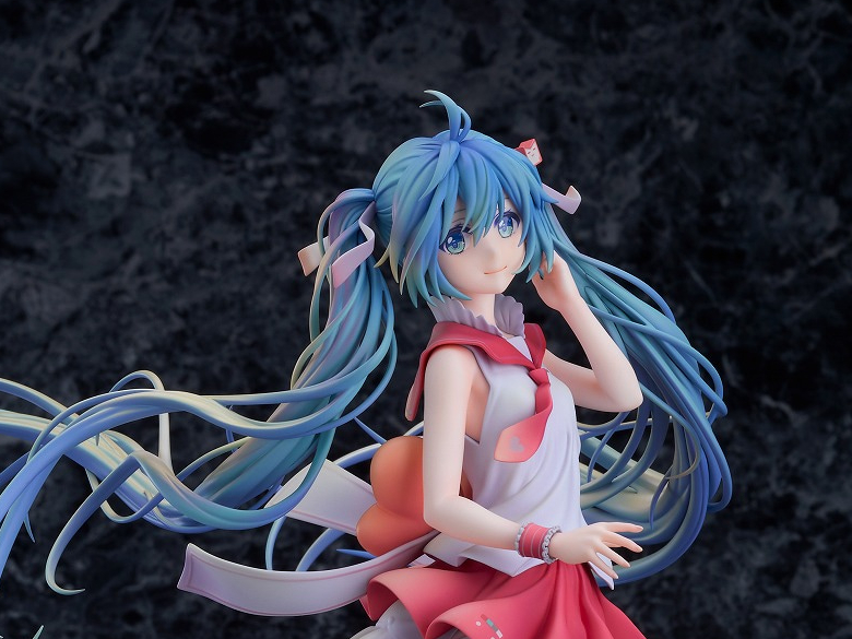 シャイニングゴールデン 【箱無し美品】初音ミク 初梦Ver. 1/8 完成品