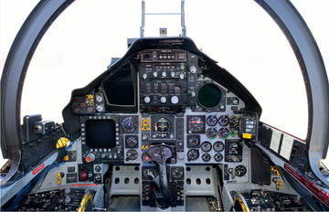 PHOREVER 航空自衛隊 F-4ファントムII写真集」4月30日発売 - GAME Watch