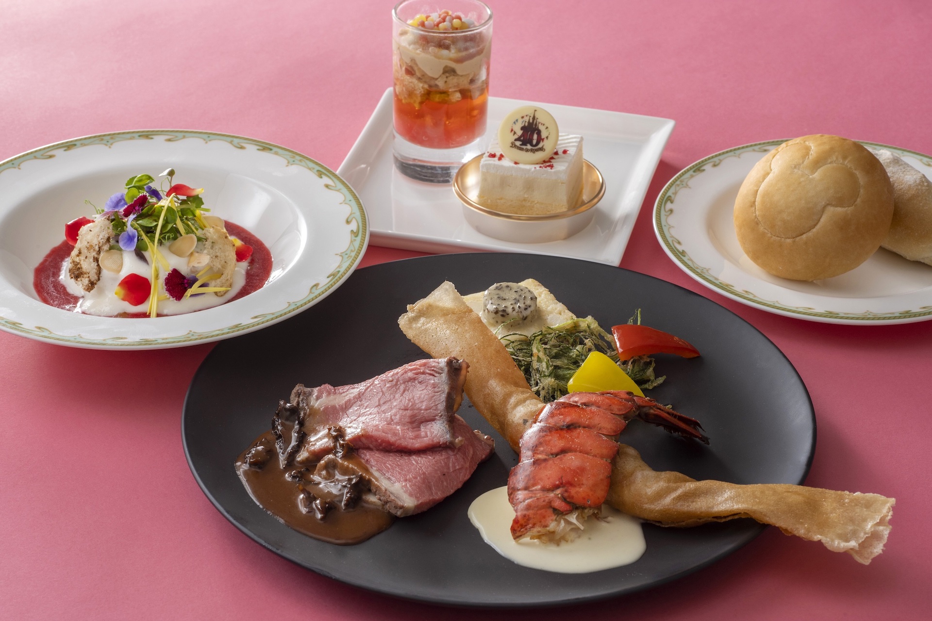 TDR40周年限定メニューが登場！ 発売に先駆け開発シェフおすすめの