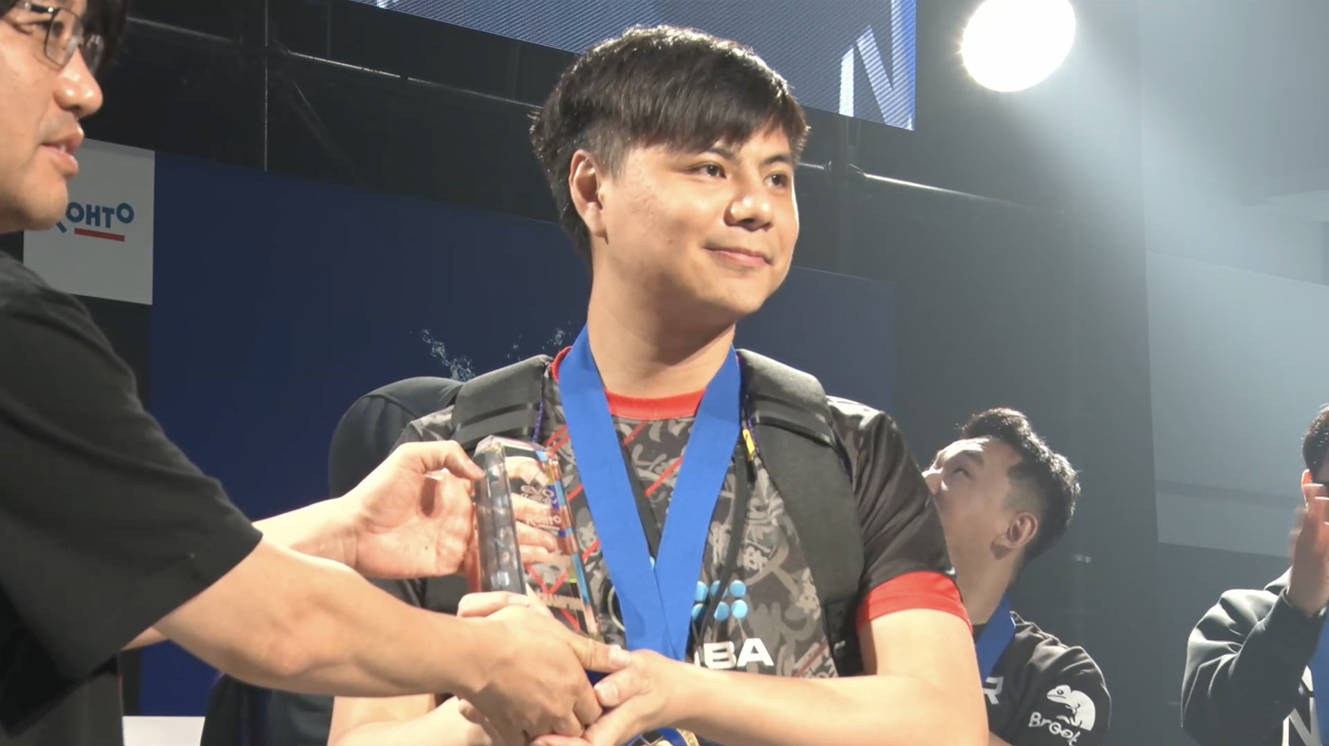 【EVO Japan 2023】「KOF XV」部門は中国人プレーヤー・Xiaohai選手が優勝!! GAME Watch