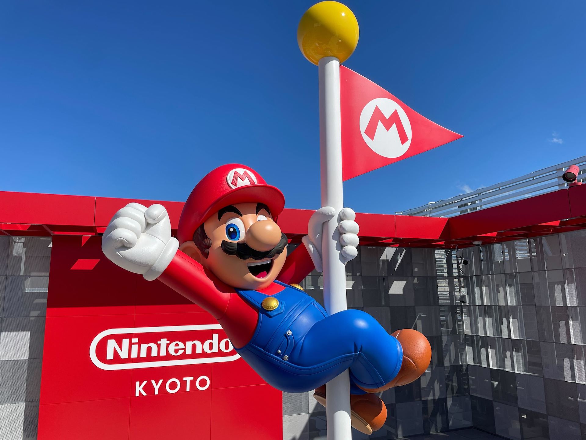 Nintendo KYOTO、屋上にマリオと撮れるフォトスポットが！ - GAME Watch