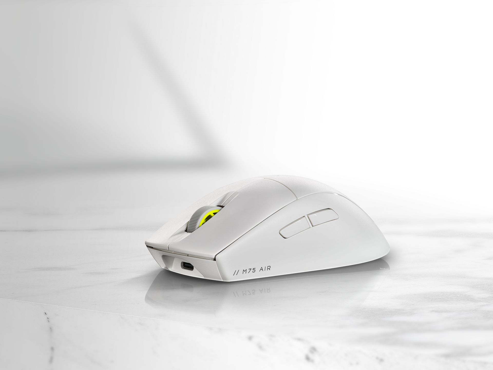 CORSAIRワイヤレスゲーミングマウス「M75 AIR WIRELESS」の新色