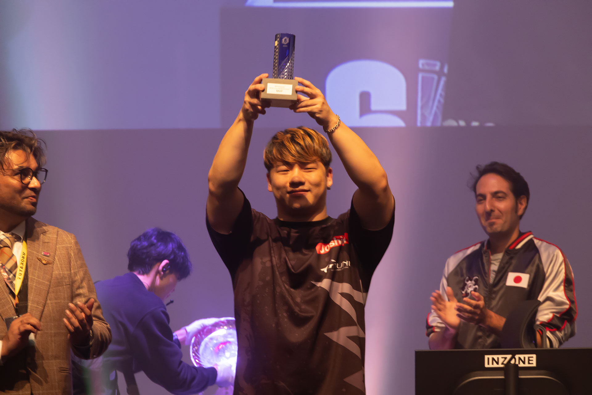 CAG OSAKAが「R6S」APAC Cupを制覇！ UBI主催「FPS Day 2024」レポート 「エックスディファイアント」のエキシビションマッチやミニゲームなども実施